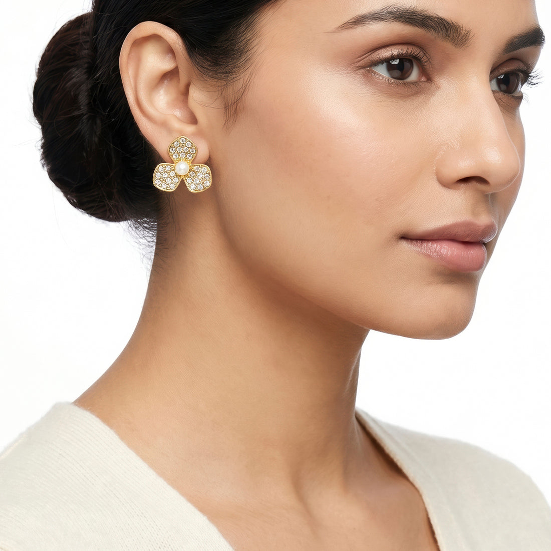 PRAO Earrings Anti-Tarnish Crystal Flower Studs With Faux Pearl Center