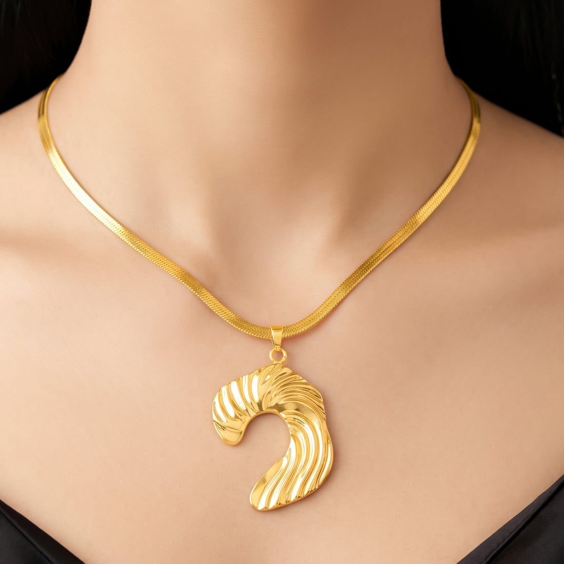 PRAO Necklace Anti-Tarnish Wave-Inspired Pendant Snake Chain