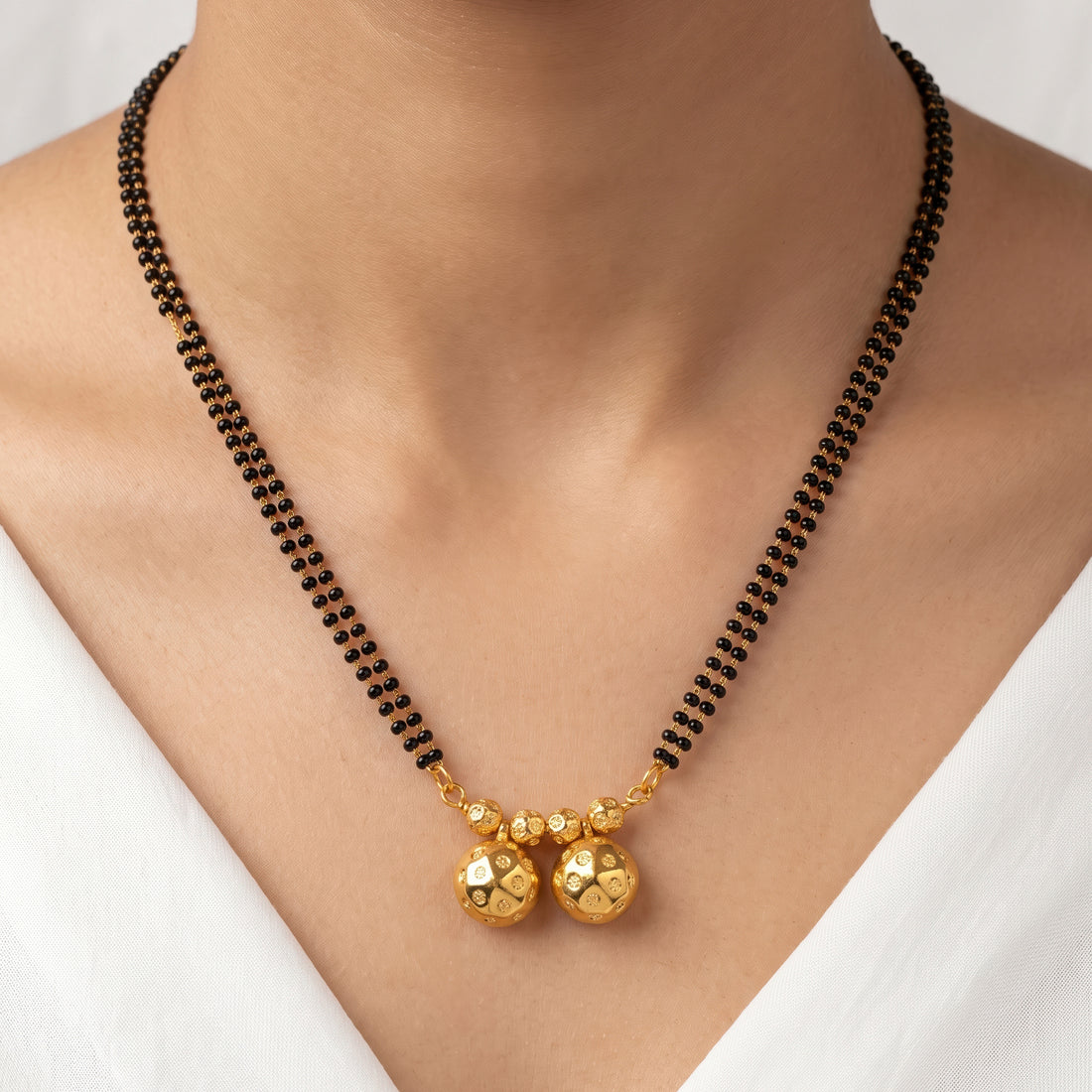 PRAO Necklace Anti-Tarnish Single Strand Black Bead Mangalsutra With Textured Bead Center And Dual Dome Charms
