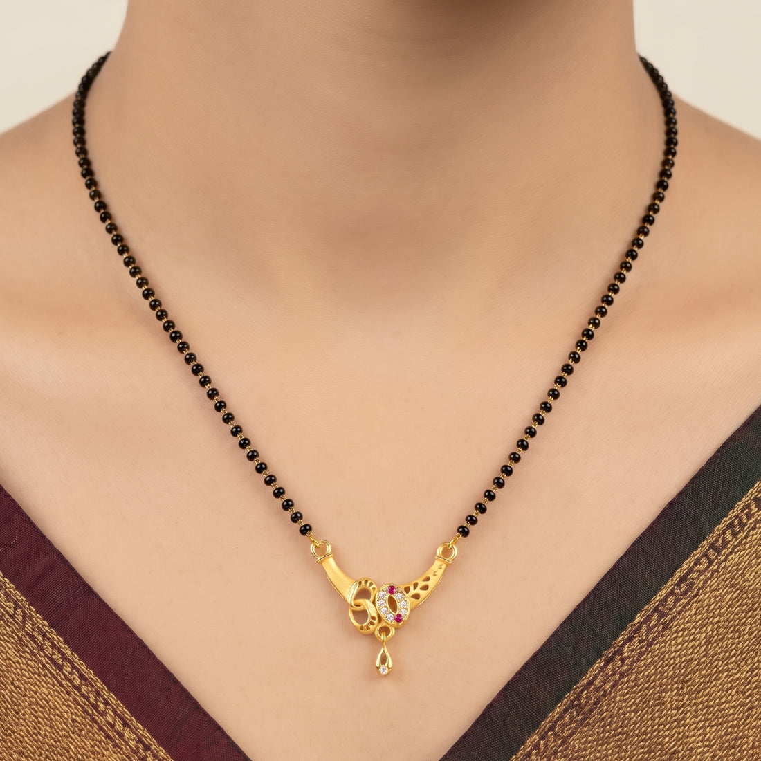 PRAO Necklace Anti-Tarnish Mangalsutra With Black Beads And Stone Pendant