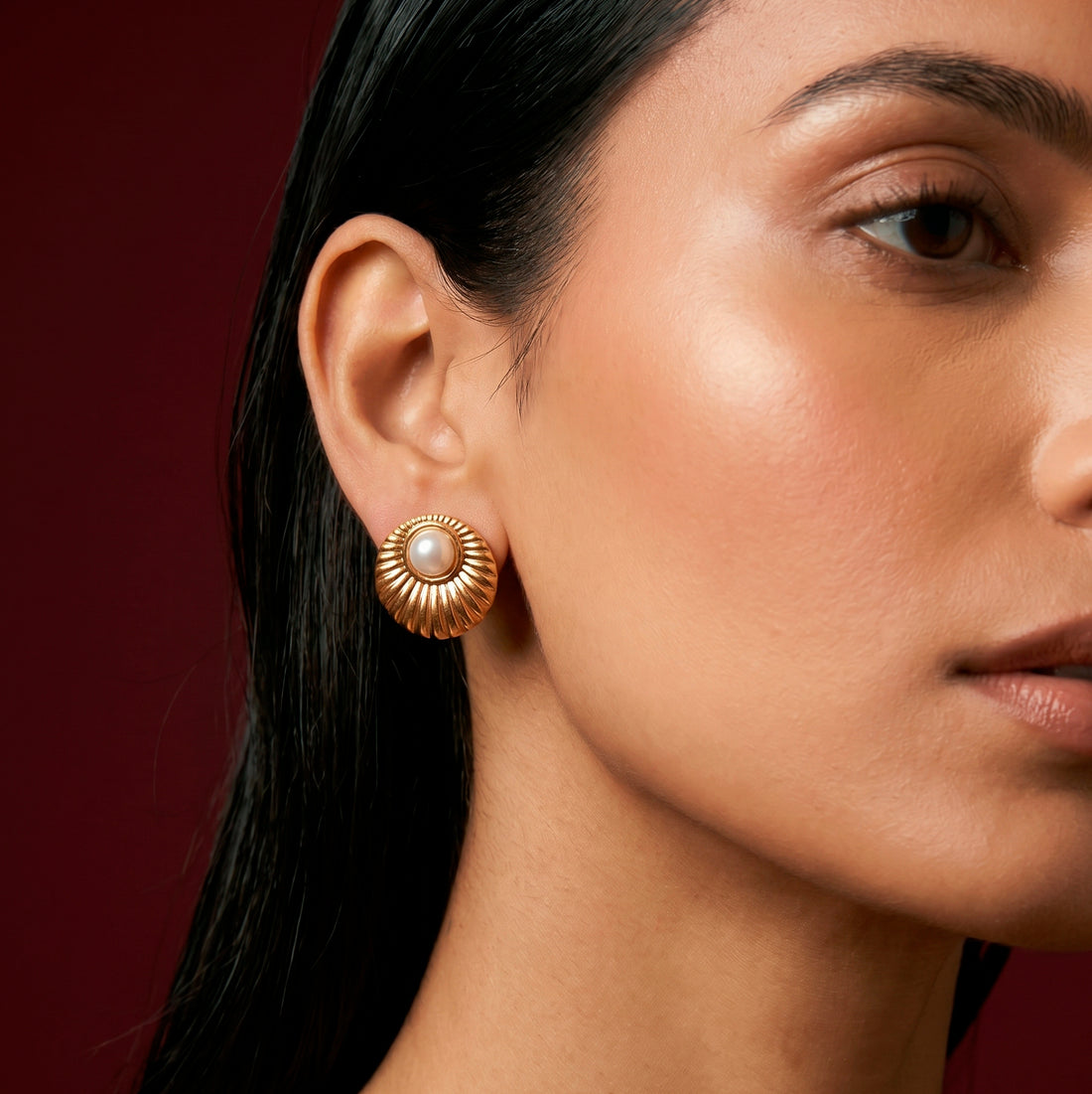 PRAO Earrings Anti-Tarnish Ribbed Texture Round Studs With Faux Pearl Center