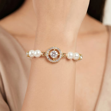PRAO Bracelet Anti-Tarnish White Pearl Crystal Stretch (Adjustable Size)