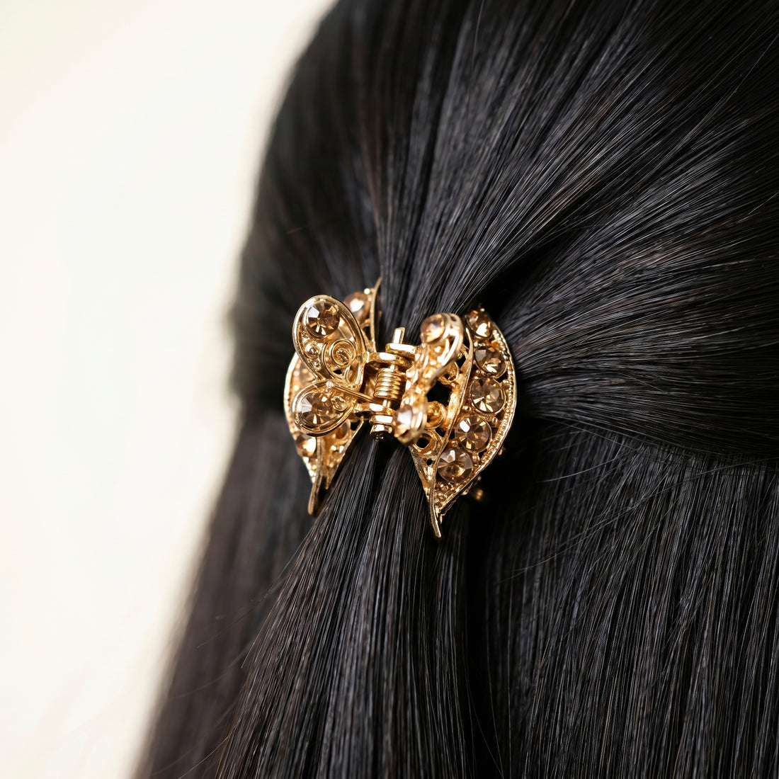 PRAO  Hair Claw Clip Anti-Tarnish Rhinestone Butterfly Wingspan