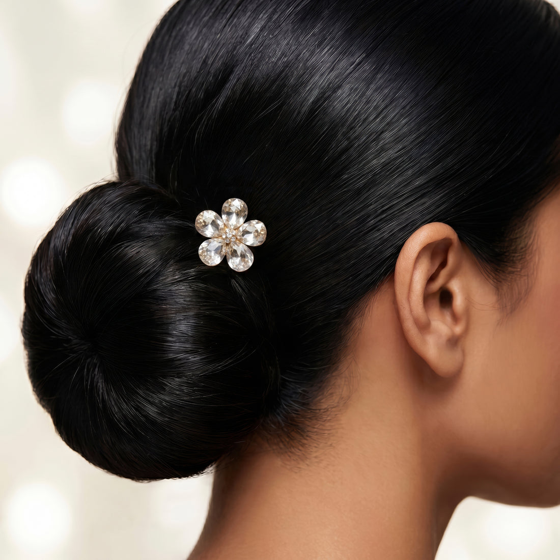 PRAO Bun Pin Anti-Tarnish White Crystal Flower