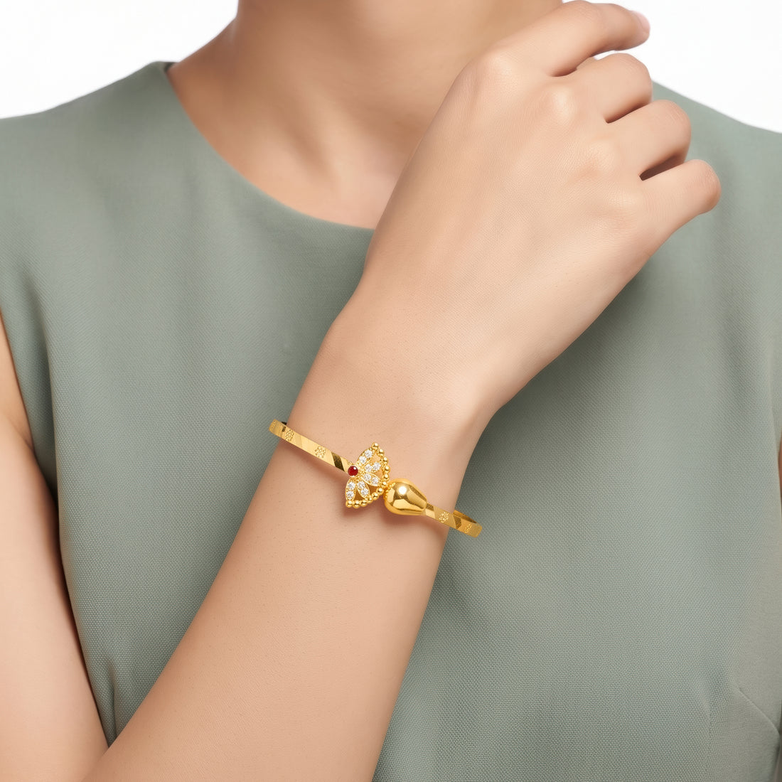 PRAO Bracelet Anti-Tarnish Floral Motif Stone-Accented Bangle (Adjustable Size)