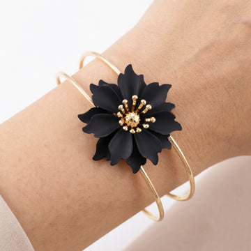 PRAO Bracelet Anti-Tarnish Matte Black Flower Wire Cuff (Adjustable Size)