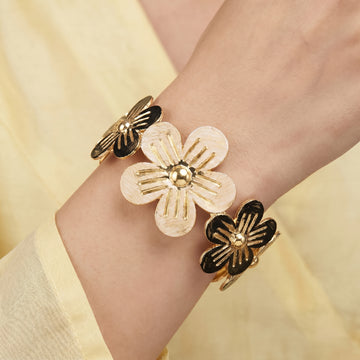 PRAO Bracelet Anti-Tarnish Flower Shaped Black White Gold Accent Cuff (Adjustable Size)