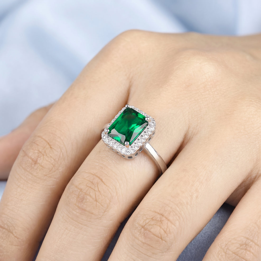 PRAO Ring Anti-Tarnish Emerald Rectangle Center Stone (Adjustable Size)