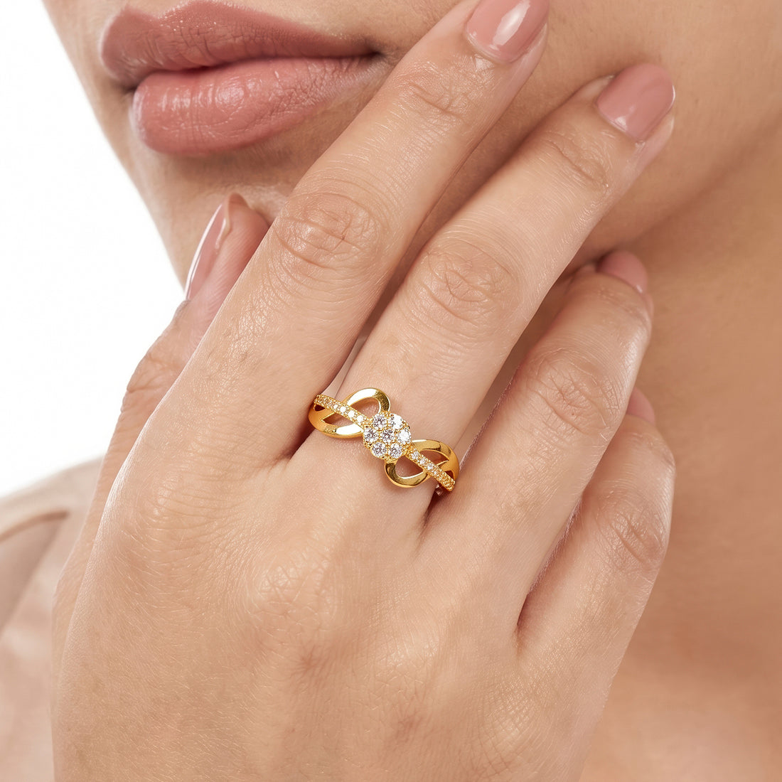 PRAO Ring Anti-Tarnish Infinity Crystal Cluster (Adjustable Size)