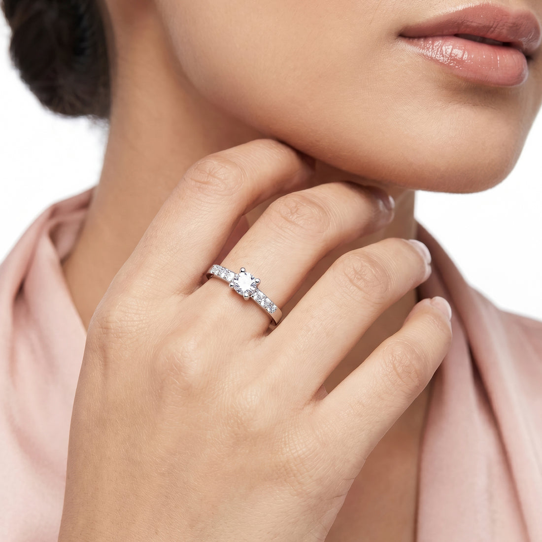 PRAO Ring Anti-Tarnish Round-Cut Crystal (Adjustable Size)