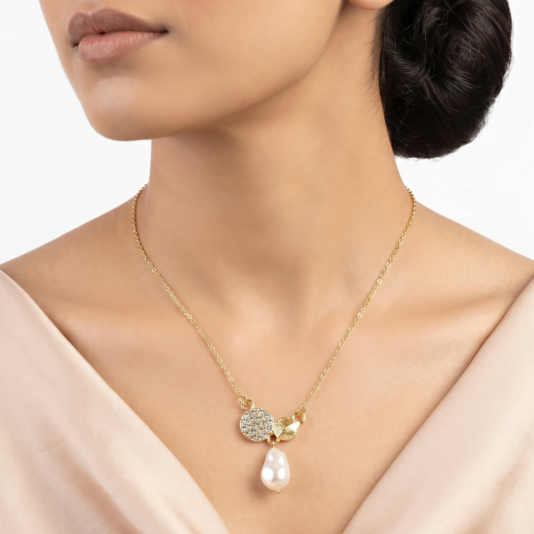 PRAO Necklace Anti-Tarnish Pavé Disc & Drop Pearl