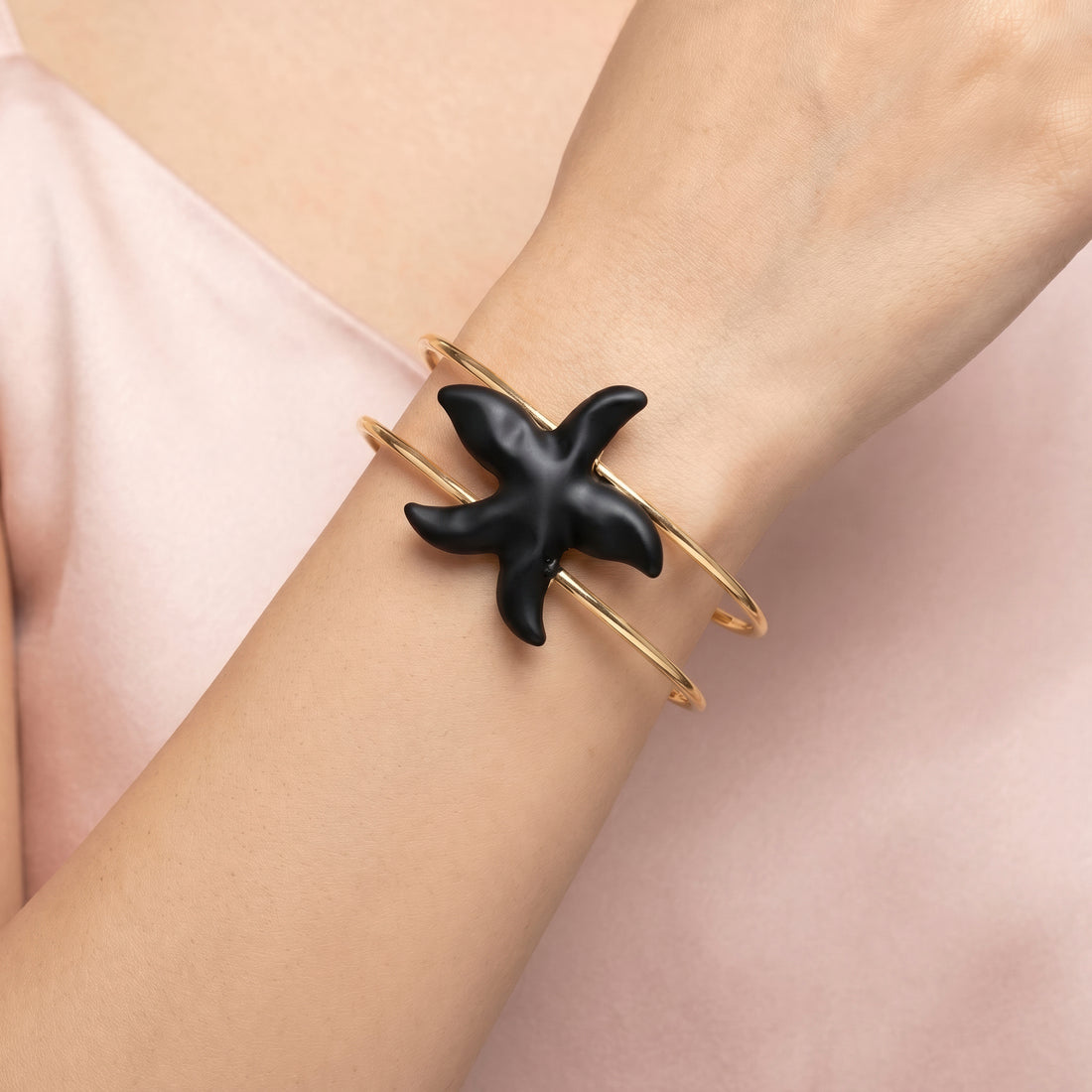 PRAO Bracelet Anti-Tarnish Black Starfish Cuff (Adjustable Size)