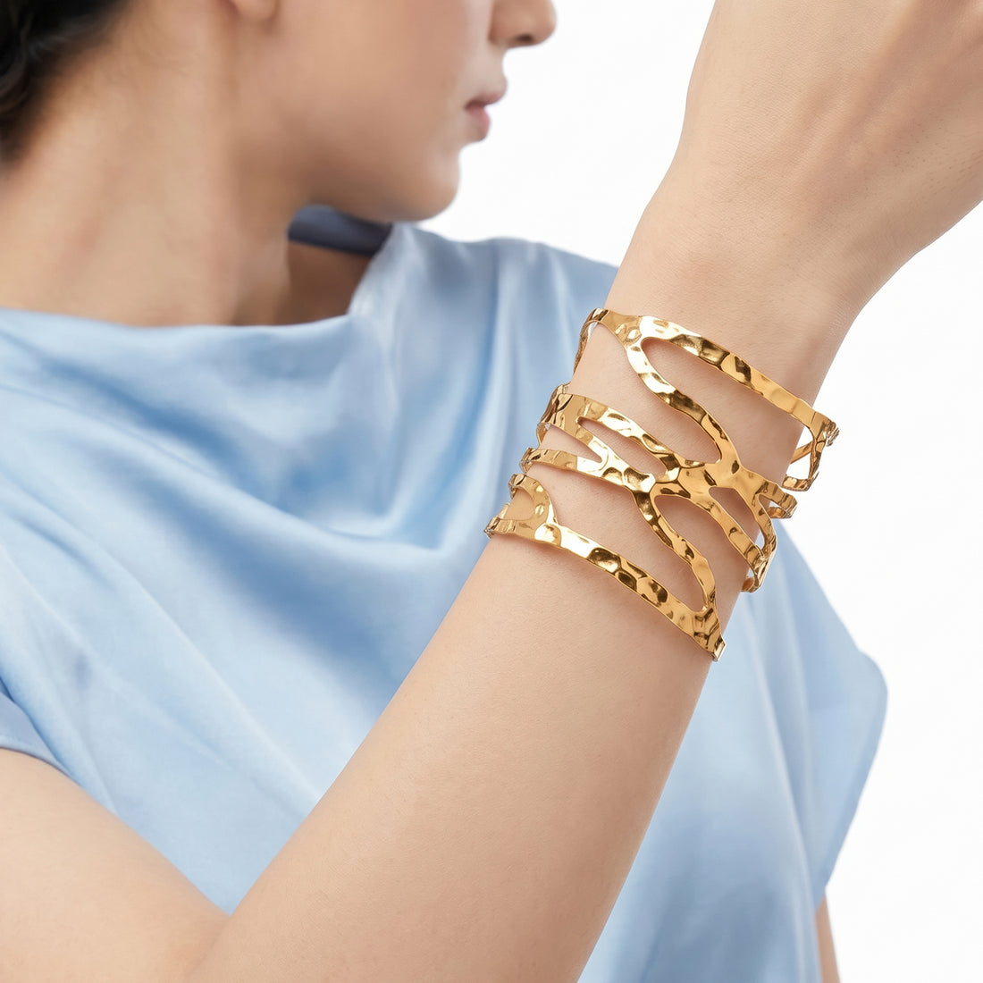 PRAO Bracelet Anti-Tarnish Hammered Filigree Metal Cuff (Adjustable Size)