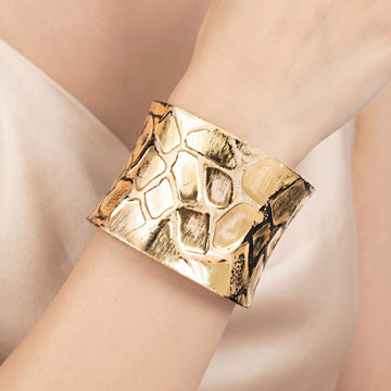 PRAO Bracelet Anti-Tarnish Giraffe Print Wide Cuff (Adjustable Size)