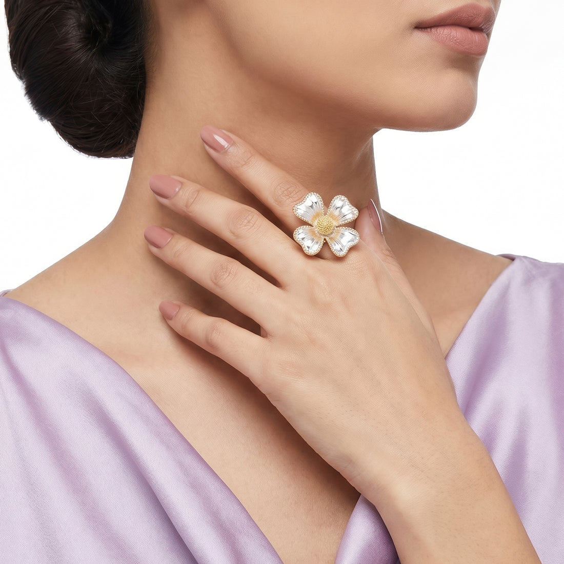 PRAO Ring Anti-Tarnish Four Petal White Enamel Flower (Adjustable Size)