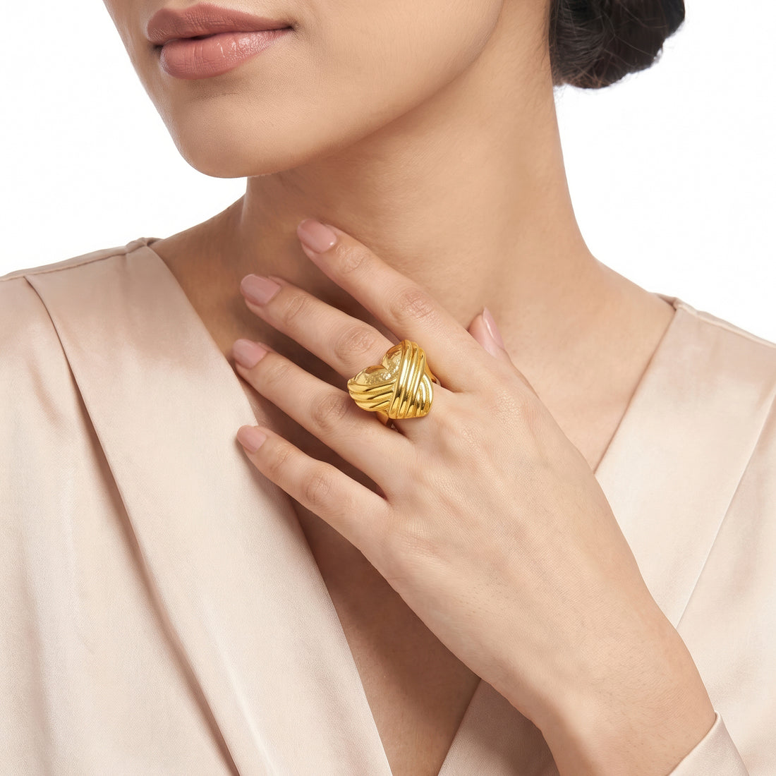PRAO Ring Anti-Tarnish Ribbed Criss-Cross Heart