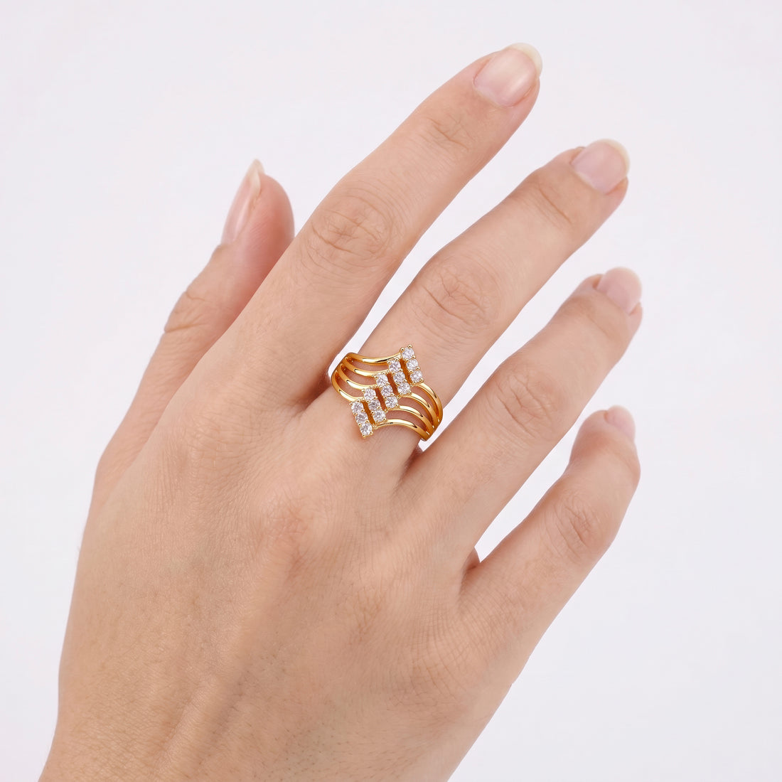 PRAO Ring Anti-Tarnish Wavy Crystal Band (Adjustable Size)