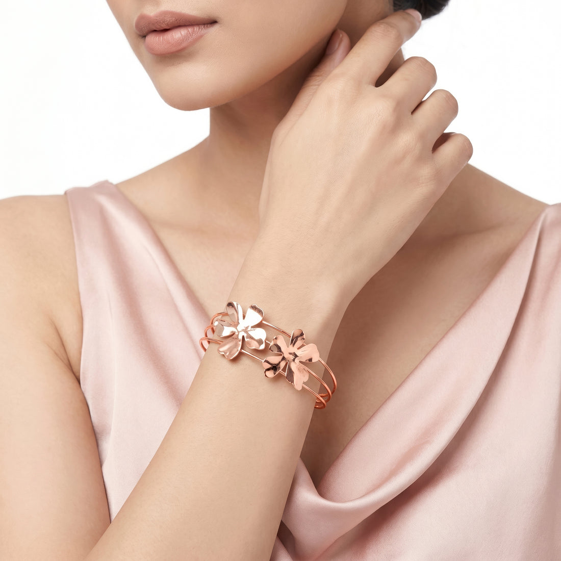 PRAO Bracelet Anti-Tarnish Triple Wire Flower Cuff (Adjustable Size)