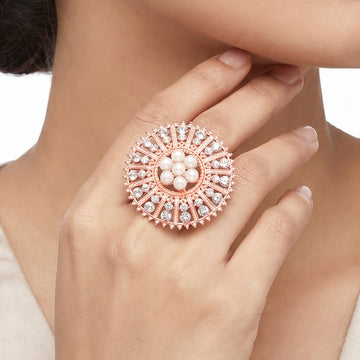 PRAO Ring Anti-Tarnish Pearl Sunburst Floral (Adjustable Size)
