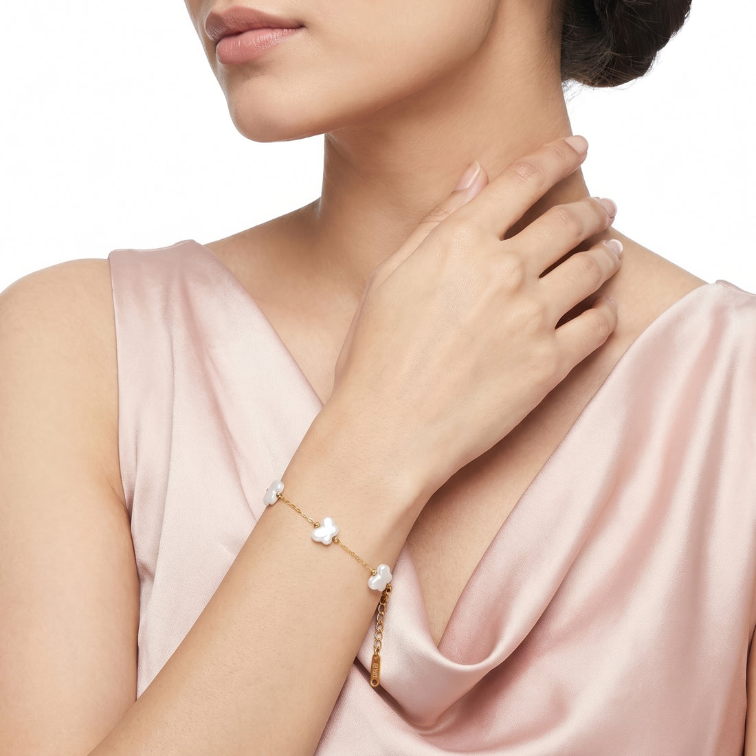 PRAO Bracelet Anti-Tarnish Iridescent Pearl Butterfly Charm Spacer (Adjustable Size)