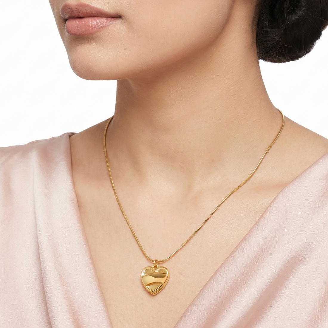 PRAO Necklace Anti-Tarnish Textured Heart Pendant