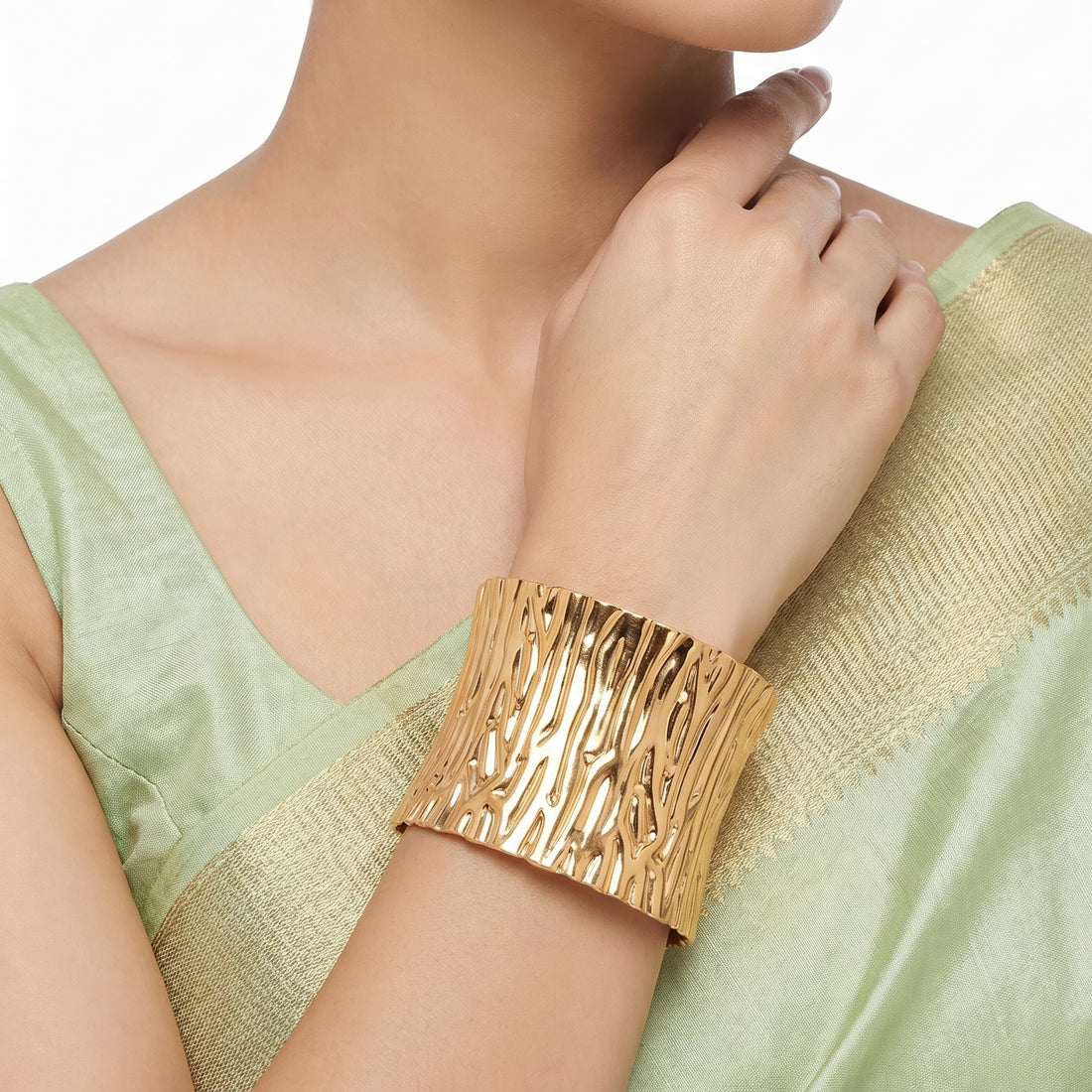 PRAO Bracelet Anti-Tarnish Organic Tree Bark Textured Cuff (Adjustable Size)