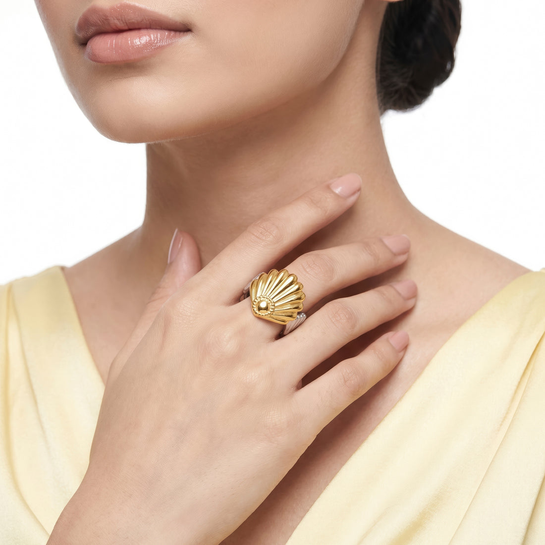 PRAO Ring Anti-Tarnish Scallop Shell (Adjustable Size)