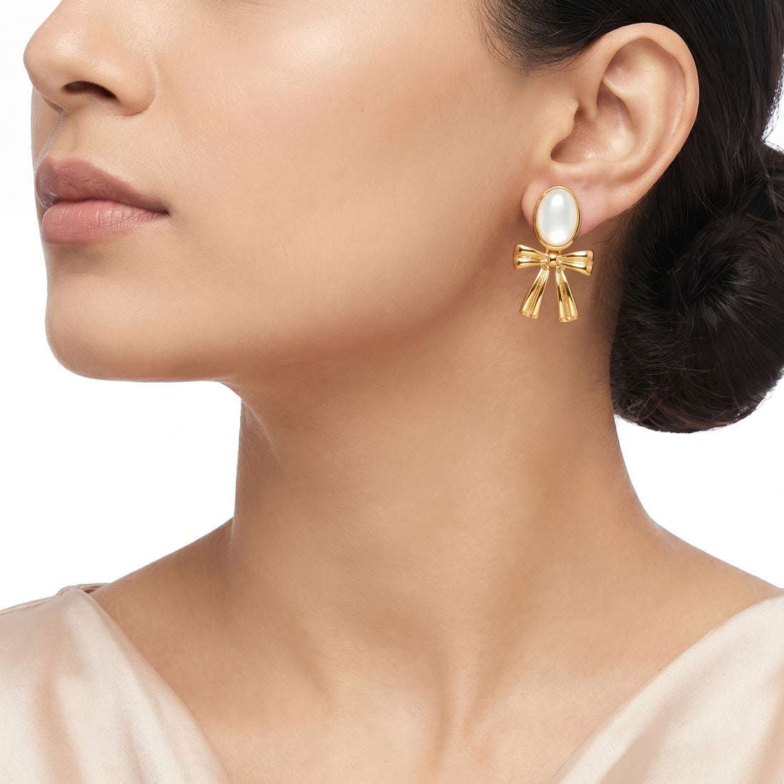 PRAO Earrings Anti-Tarnish Bow Oval Opalescent Stone
