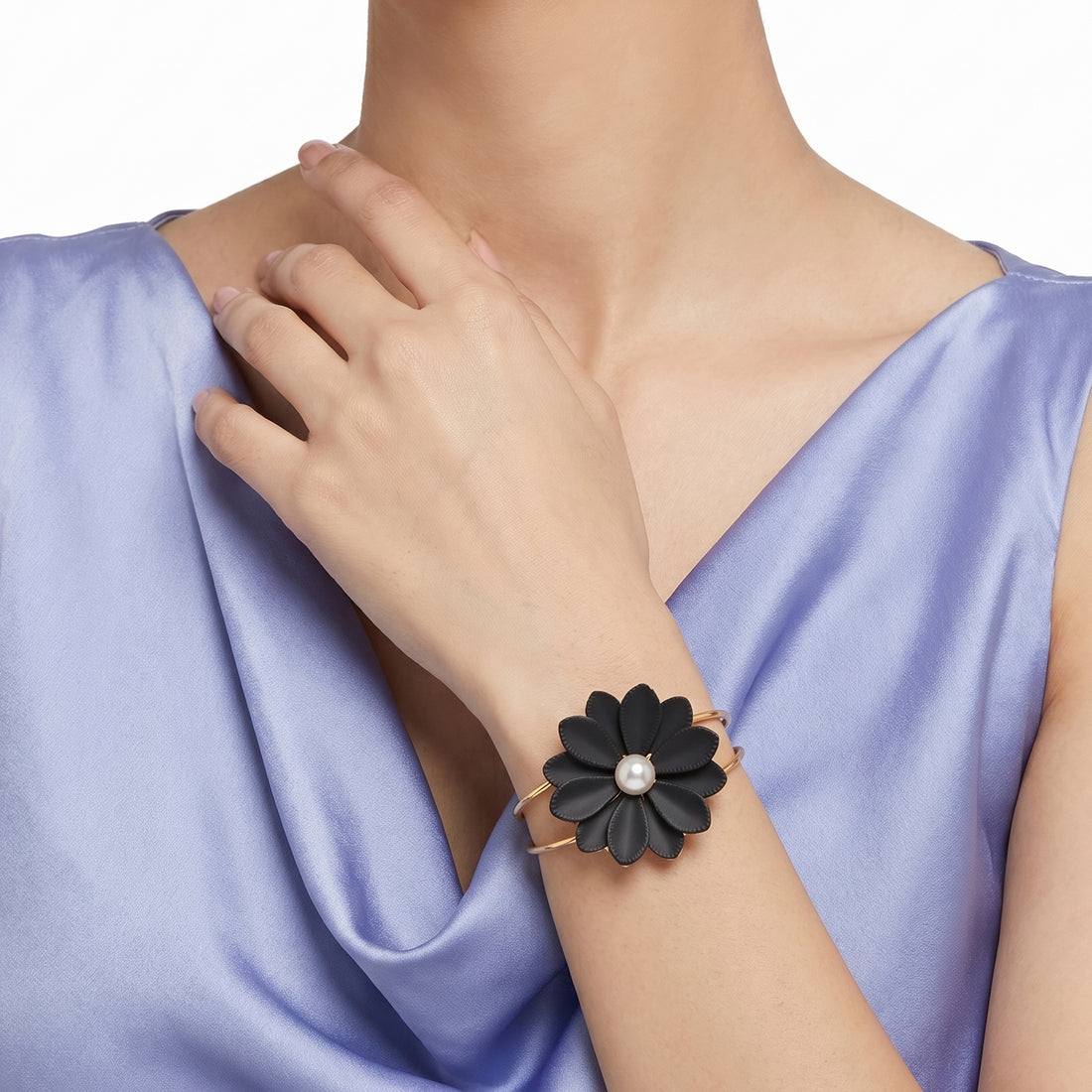 PRAO Bracelet Anti-Tarnish Matte Black Floral Pearl Cuff (Adjustable Size)