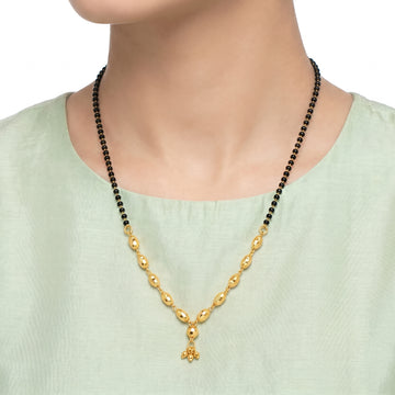 PRAO Necklace Anti-Tarnish Mangalsutra With Oval Gold Accents