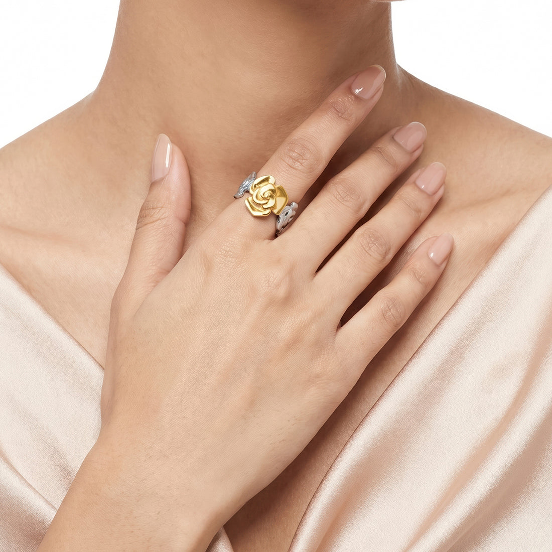 PRAO Ring Anti-Tarnish Rose-Shaped (Adjustable Size)