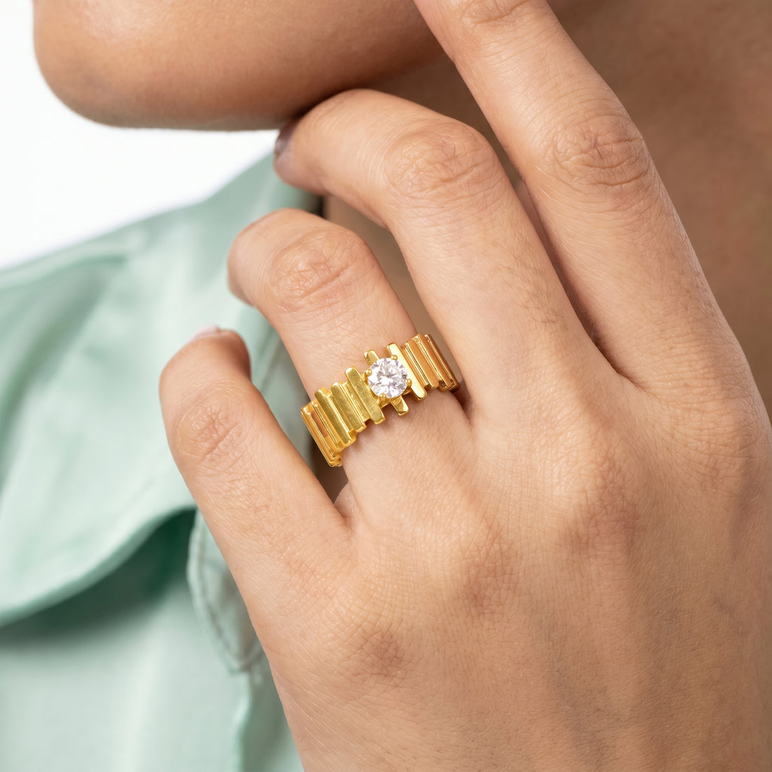 PRAO Ring Anti-Tarnish Vintage Ribbed Crystal (Adjustable Size)