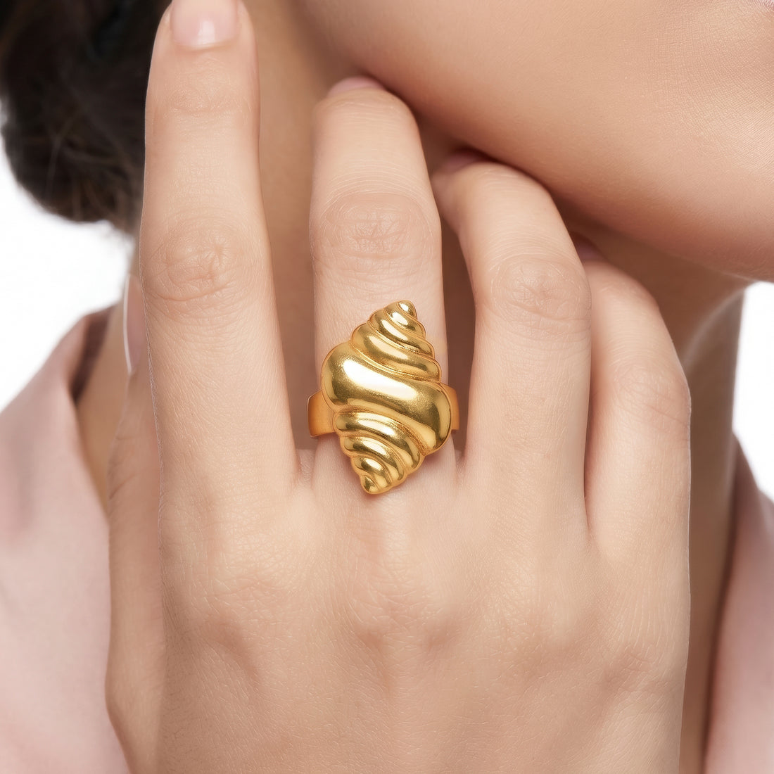 PRAO Ring Anti-Tarnish Seashell-Shaped (Adjustable Size)
