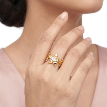 PRAO Ring Anti-Tarnish Five Petal Floral Crystal (Adjustable Size)