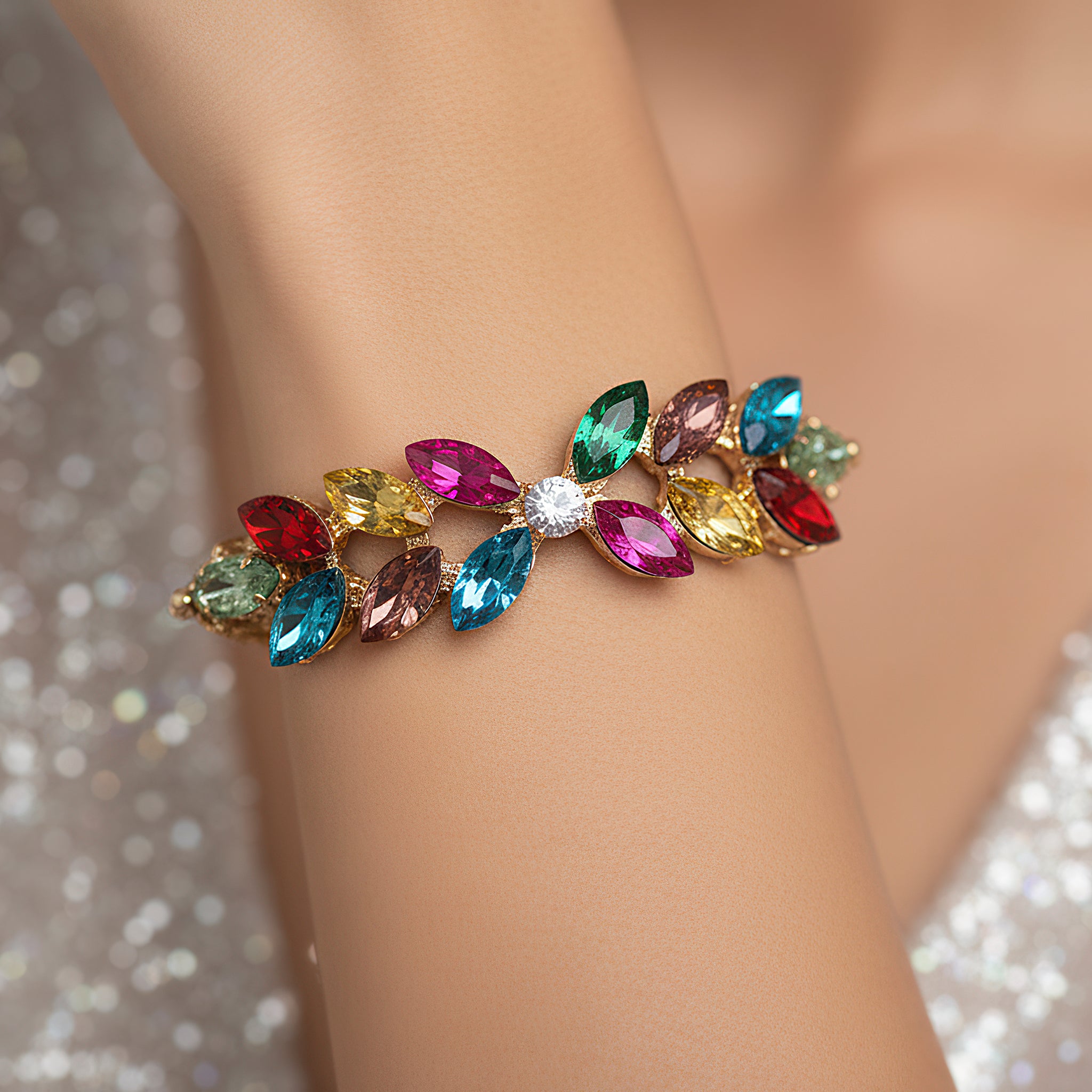 PRAO Bracelet Anti-Tarnish Multi Crystal Leafy-Style Chain (Adjustable Size)