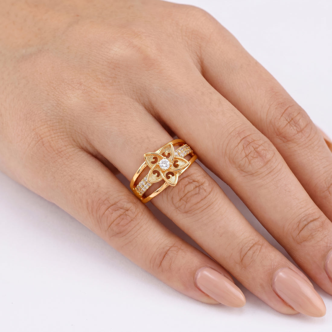PRAO Ring Anti-Tarnish Openwork Flower Triple-Band (Adjustable Size)